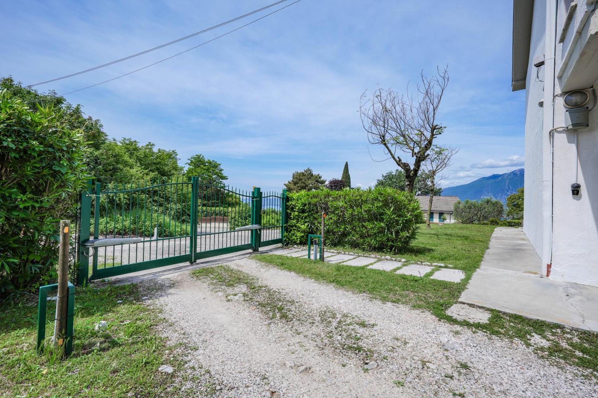 阿尔比萨诺Garda Panoramic House公寓 外观 照片